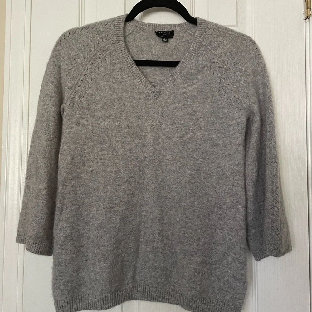 Talbots Light Gray V-Neck Pure Cashmere‎ Sweater